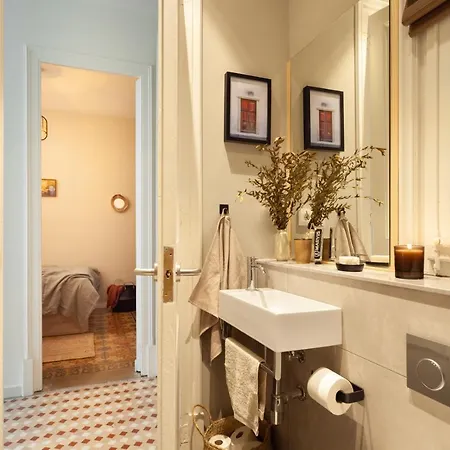 Milos - Two Bedroom In Mallorca St *