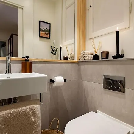 Apartment Milos - Two Bedroom In Mallorca St Barcelona